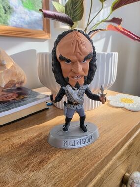 Star Trek Limited Edition Klingon Figure